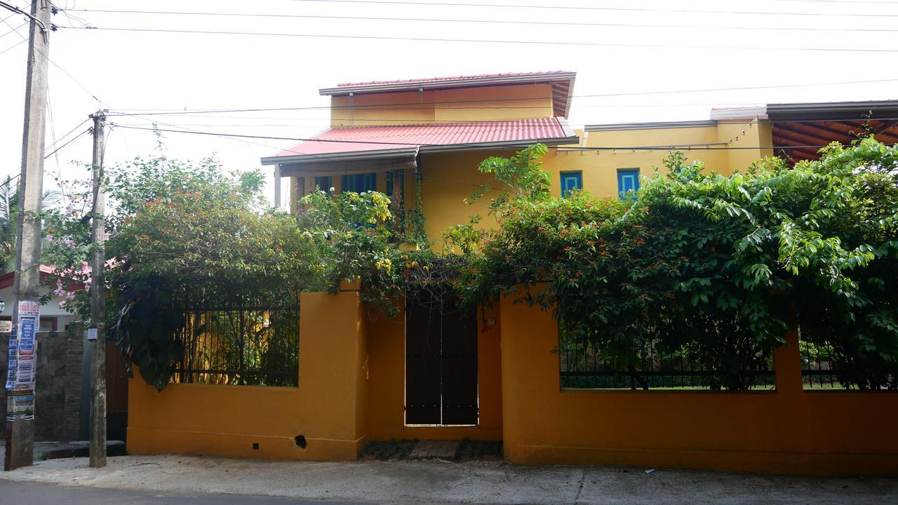 Yoho Home Away Home Kandy Esterno foto